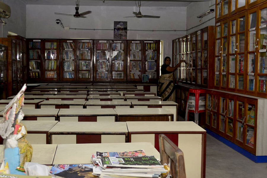 Best school Library in Kalyani.